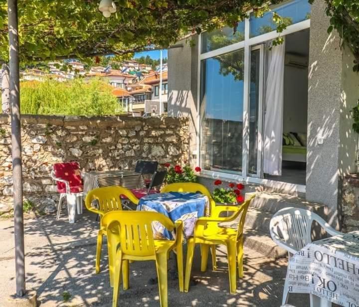 Apartman Saraiste Охрид Екстер'єр фото